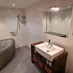 Pirita View מלון דירות